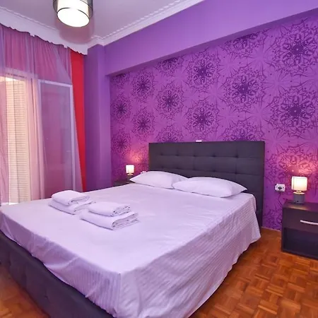 Rosette Apartment *