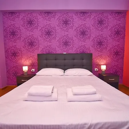 Rosette Apartment *